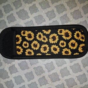 FREE w/ Purchase - Sunflower Print Popsicle Holder